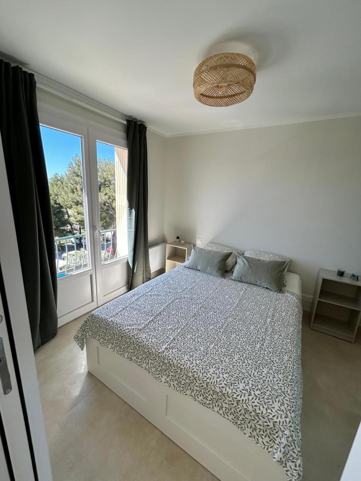 Le Cocon Des Floreal Bandol Buitenkant foto